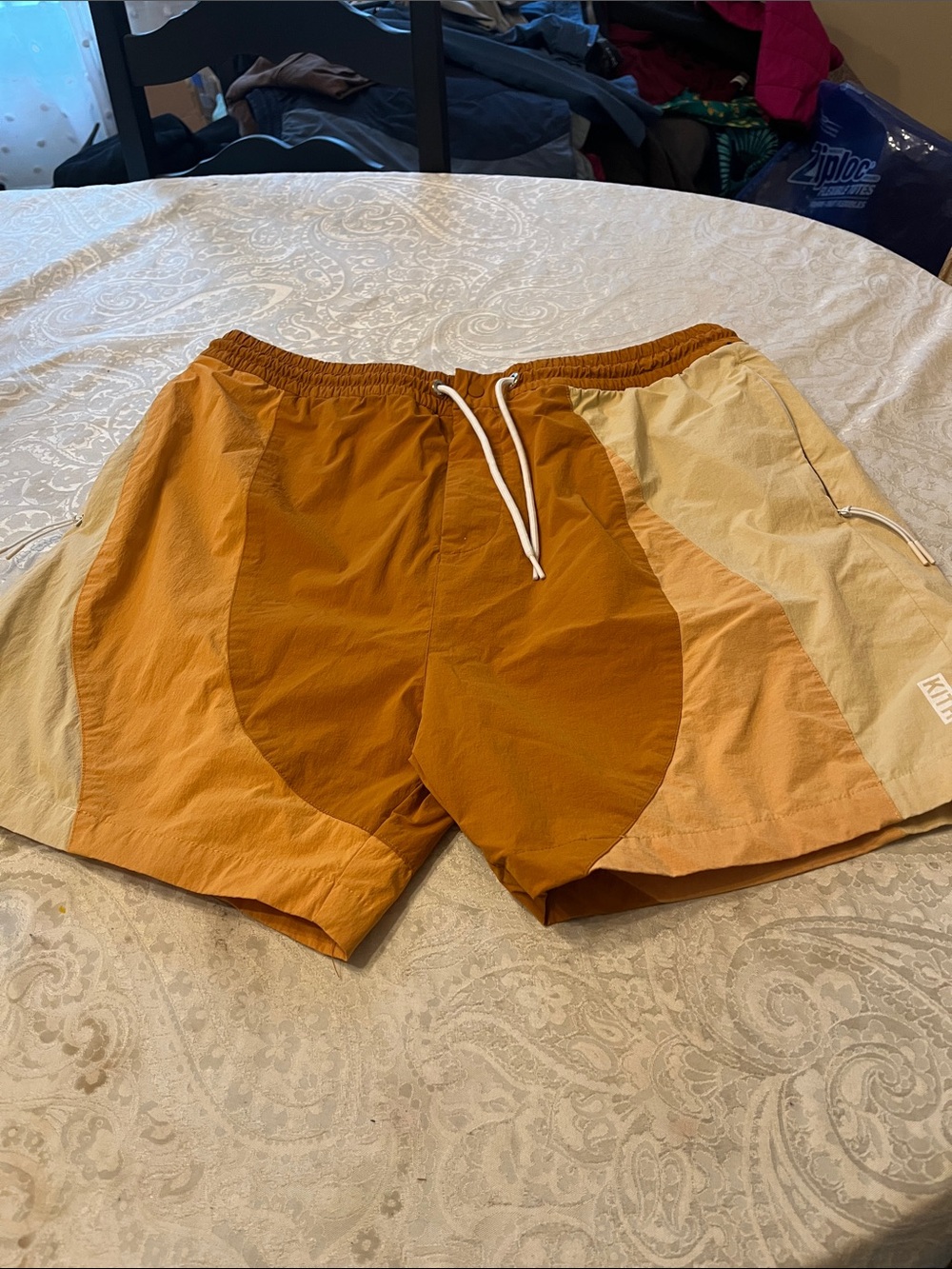 Kith Madison Shorts IV Bergamot Orange Size XL  DEADSTOCK  EUC